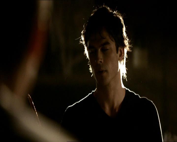 VampireDiariesWorld_dot_org-104FamilyTies0100.jpg