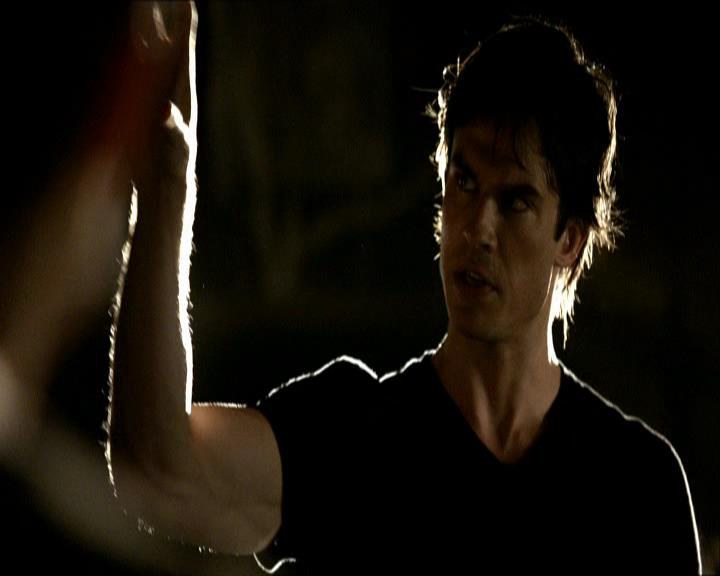 VampireDiariesWorld_dot_org-104FamilyTies0115.jpg