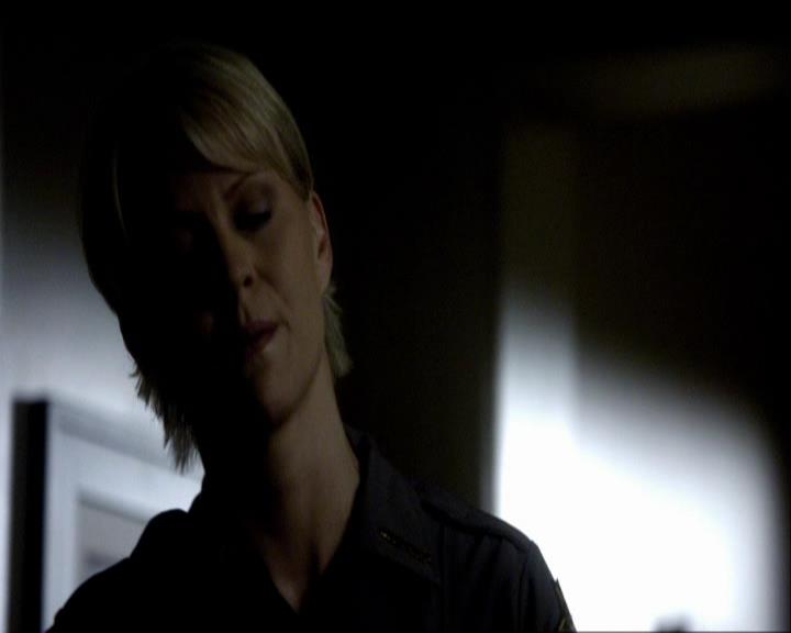 VampireDiariesWorld_dot_org-105YoureUndeadToMe2032.jpg