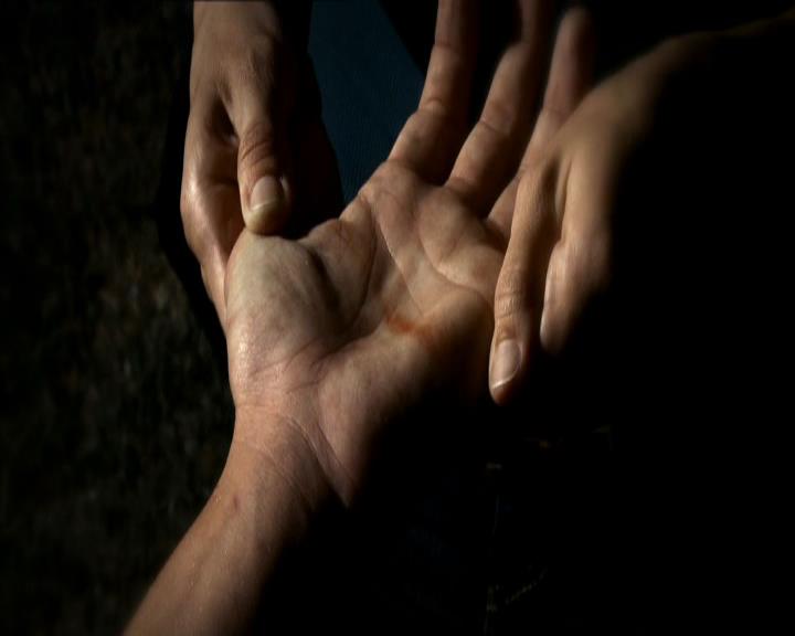 VampireDiariesWorld_dot_org-105YoureUndeadToMe2131.jpg