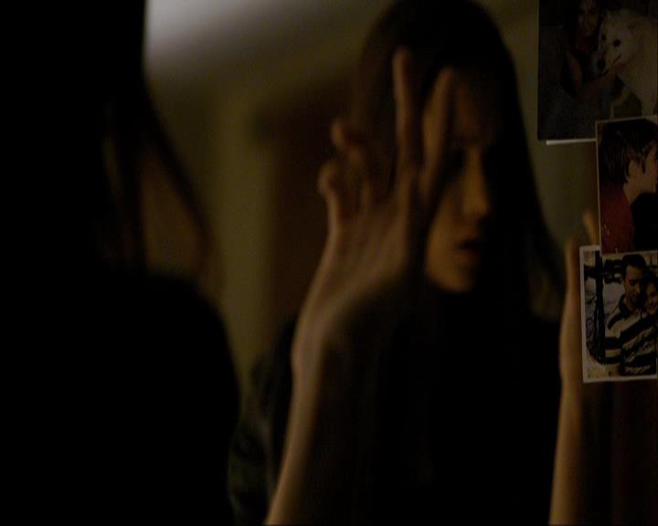 VampireDiariesWorld_dot_org-106LostGirls0016.jpg