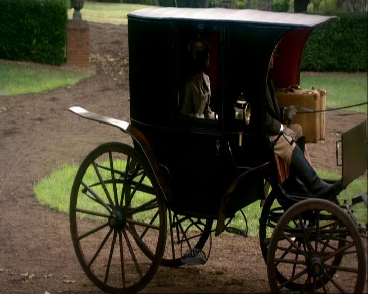 VampireDiariesWorld_dot_org-106LostGirls0046.jpg