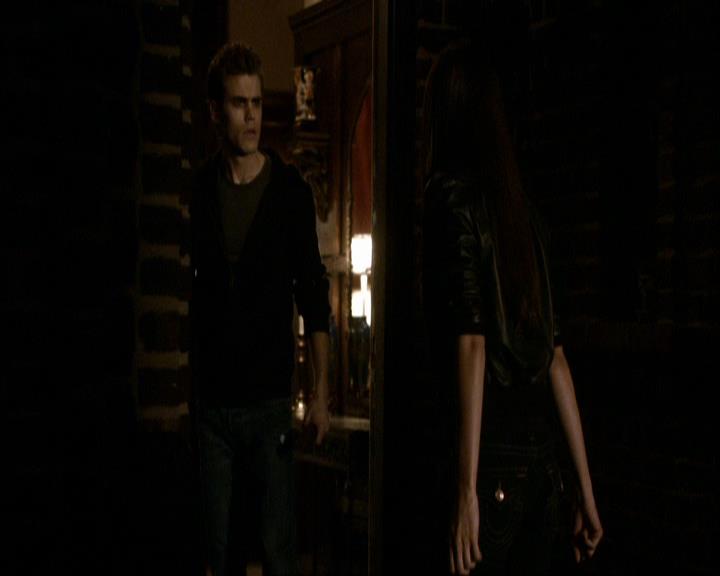 VampireDiariesWorld_dot_org-106LostGirls0092.jpg