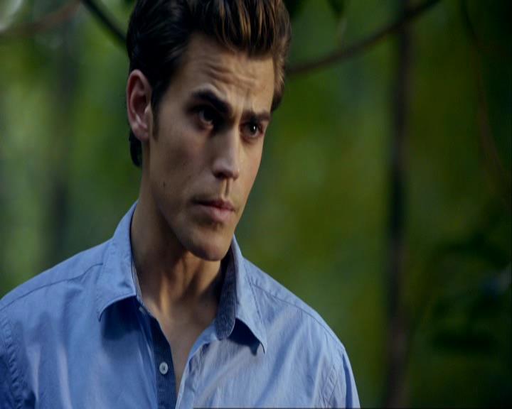 VampireDiariesWorld_dot_org-106LostGirls1105.jpg