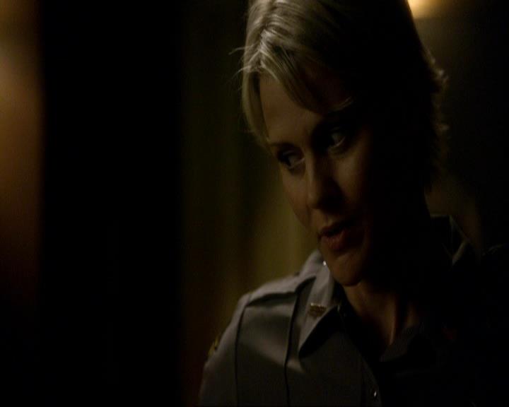 VampireDiariesWorld_dot_org-106LostGirls1136.jpg