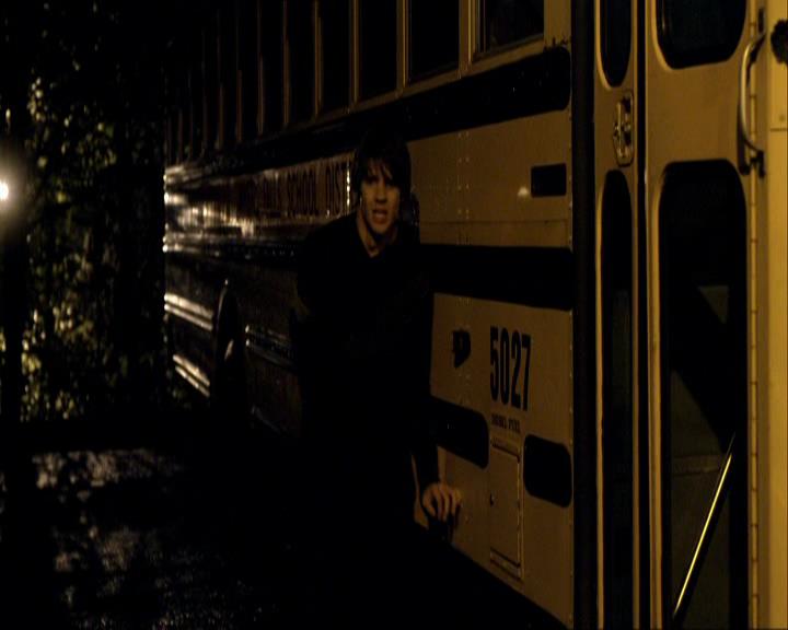 VampireDiariesWorld_dot_org-107Haunted1643.jpg
