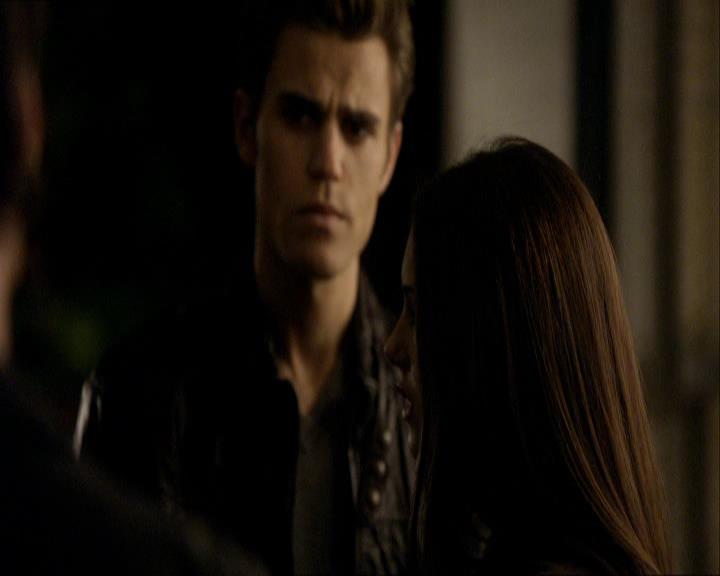 VampireDiariesWorld_dot_org-107Haunted2107.jpg