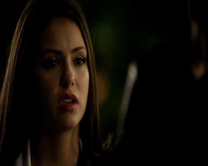 VampireDiariesWorld_dot_org-107Haunted2119.jpg