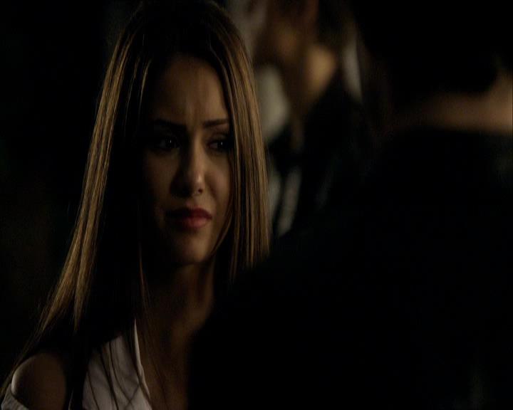 VampireDiariesWorld_dot_org-107Haunted2131.jpg