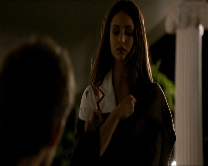 VampireDiariesWorld_dot_org-107Haunted2147.jpg
