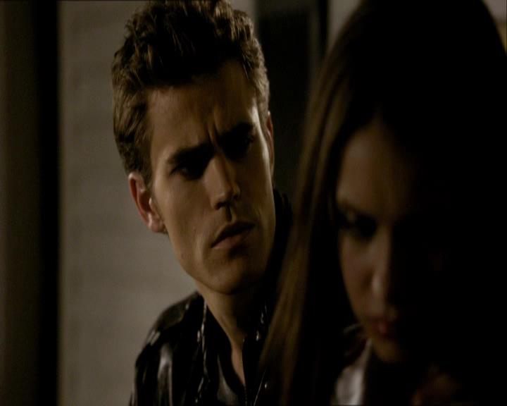 VampireDiariesWorld_dot_org-107Haunted2210.jpg