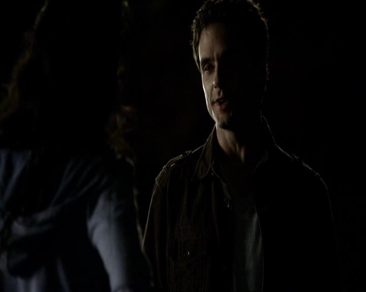 VampireDiariesWorld_dot_org-110TheTurningPoint0090.jpg