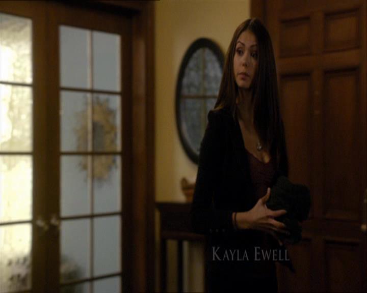 VampireDiariesWorld_dot_org-110TheTurningPoint0169.jpg