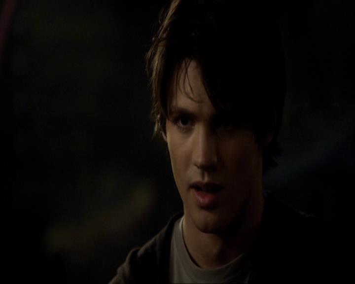 VampireDiariesWorld_dot_org-111Bloodlines1384.jpg