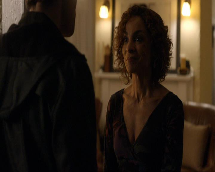 VampireDiariesWorld_dot_org-111Bloodlines1658.jpg VampireDiariesWorld_dot_org-111Bloodlines1658.jpg