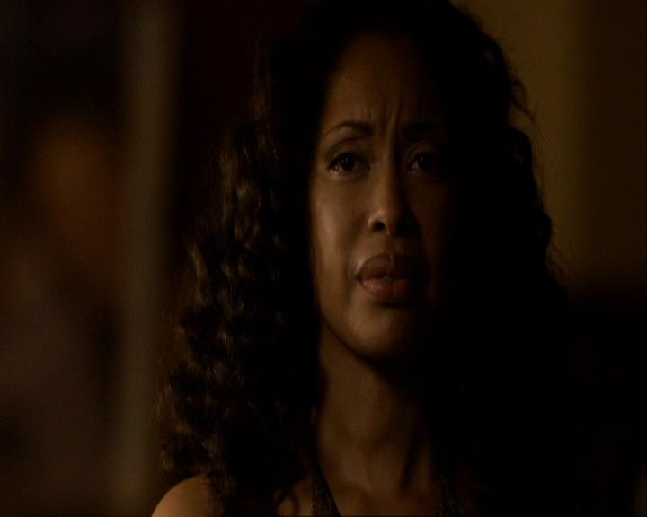 VampireDiariesWorld_dot_org-111Bloodlines1747.jpg
