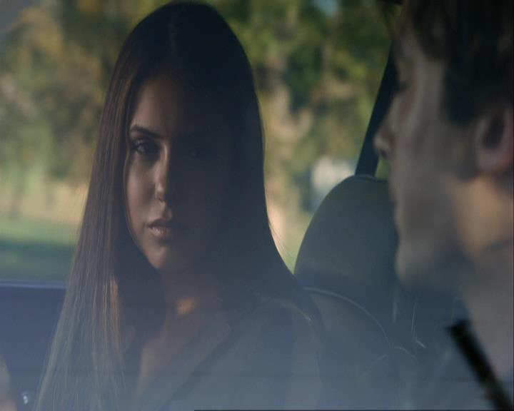 VampireDiariesWorld_dot_org-111Bloodlines1805.jpg