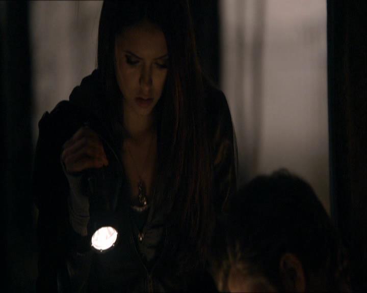 VampireDiariesWorld_dot_org-113ChildrenOfTheDamned1917.jpg