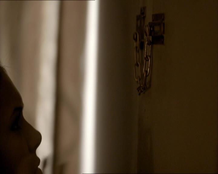 VampireDiariesWorld_dot_org-114FoolMeOnce0051.jpg