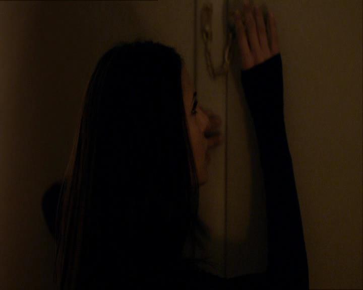 VampireDiariesWorld_dot_org-114FoolMeOnce0054.jpg