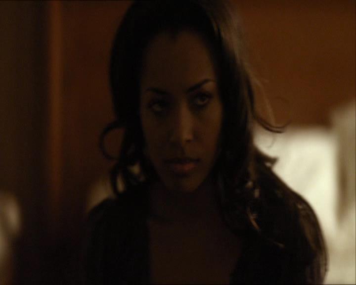 VampireDiariesWorld_dot_org-114FoolMeOnce0607.jpg
