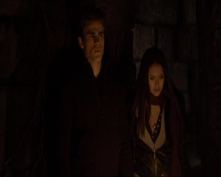 VampireDiariesWorld_dot_org-114FoolMeOnce1384.jpg