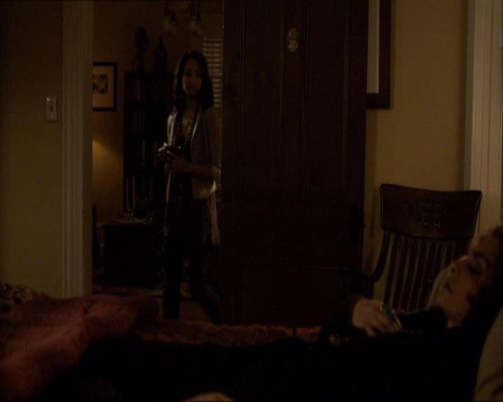 VampireDiariesWorld_dot_org-114FoolMeOnce2145.jpg