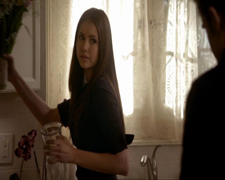 VampireDiariesWorld_dot_org-116ThereGoesTheNeighbourhood0576.jpg VampireDiariesWorld_dot_org-116ThereGoesTheNeighbourhood0576.jpg