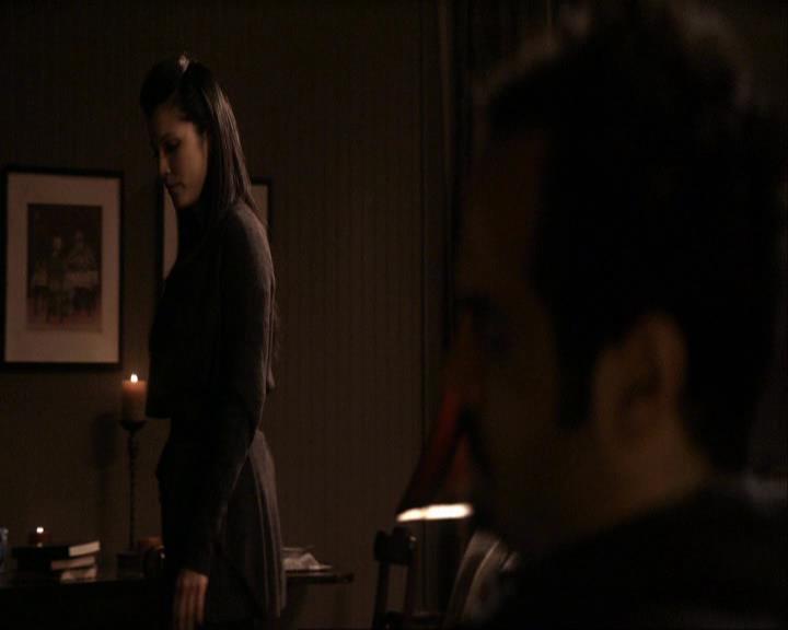 VampireDiariesWorld_dot_org-117LetTheRightOneIn0136.jpg VampireDiariesWorld_dot_org-117LetTheRightOneIn0136.jpg