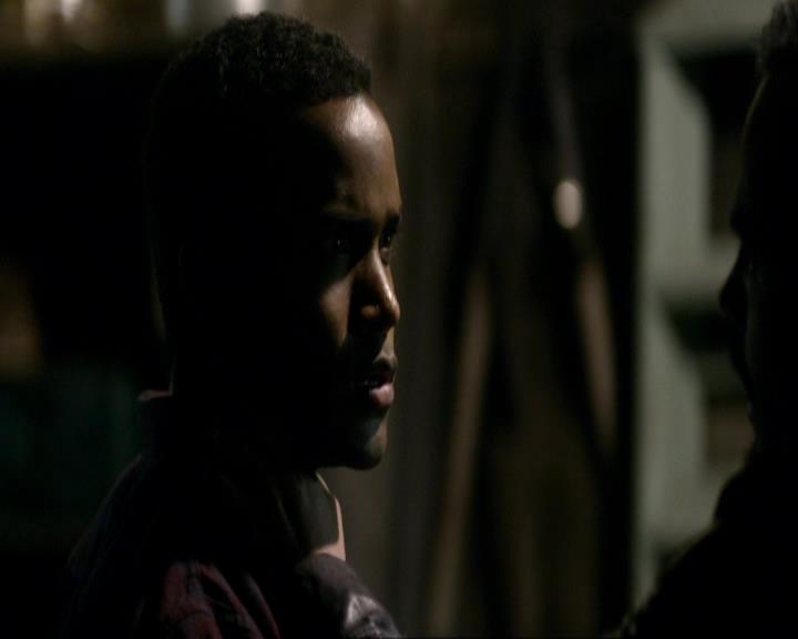 VampireDiariesWorld_dot_org-117LetTheRightOneIn0648.jpg VampireDiariesWorld_dot_org-117LetTheRightOneIn0648.jpg