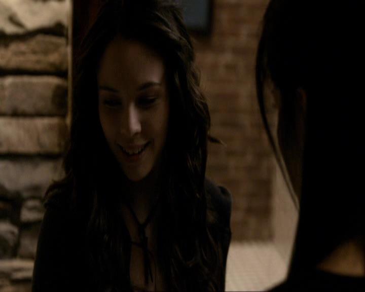 VampireDiariesWorld_dot_org-117LetTheRightOneIn1364.jpg VampireDiariesWorld_dot_org-117LetTheRightOneIn1364.jpg