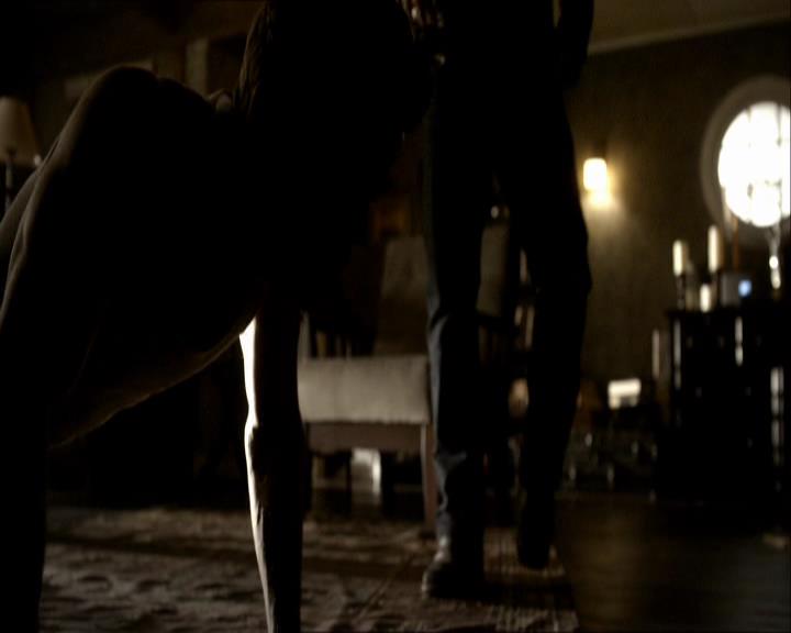 VampireDiariesWorld_dot_org-118UnderControl0019.jpg