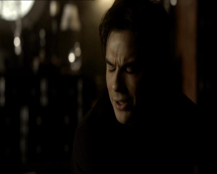 VampireDiariesWorld_dot_org-118UnderControl0036.jpg