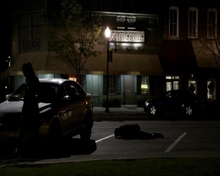 VampireDiariesWorld_dot_org-121Isobel0103.jpg VampireDiariesWorld_dot_org-121Isobel0103.jpg
