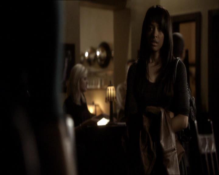 VampireDiariesWorld_dot_org-121Isobel0710.jpg VampireDiariesWorld_dot_org-121Isobel0710.jpg