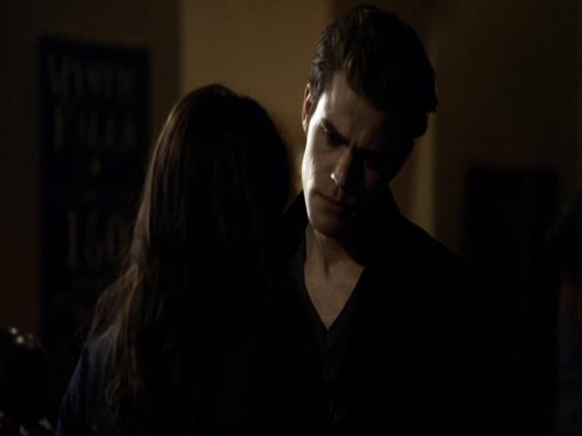 VampireDiariesWorld_dot_org-122FoundersDay1577.jpg