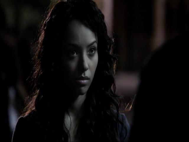 VampireDiariesWorld_dot_org-122FoundersDay1980.jpg