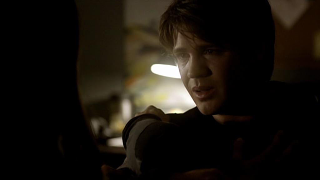 VampireDiariesWorld-dot-org_TVD-S1-SpecialFeatures_ANewBreedOfVampires_Captures00031.jpg