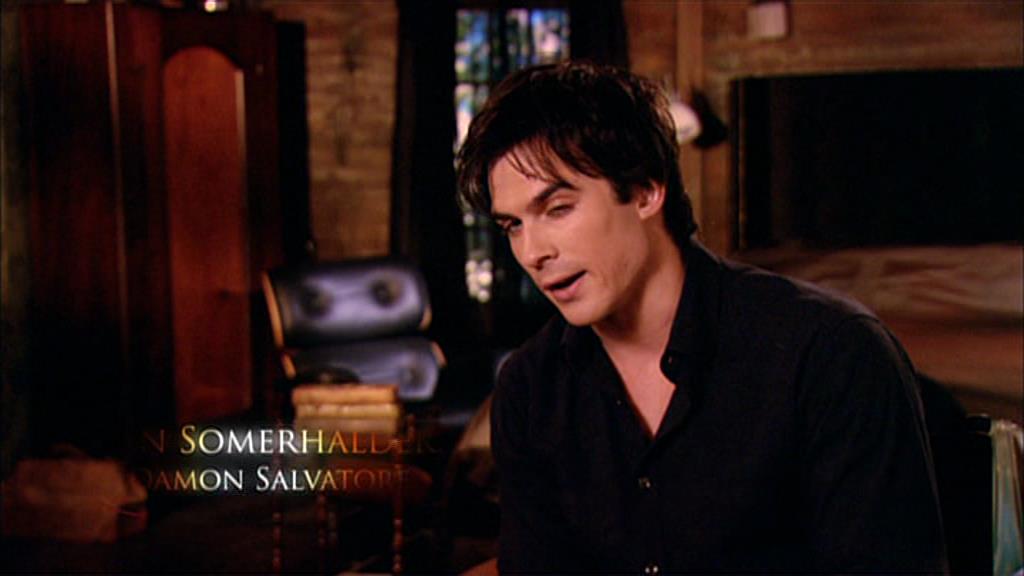 VampireDiariesWorld-dot-org_TVD-S1-SpecialFeatures_ANewBreedOfVampires_Captures00088.jpg