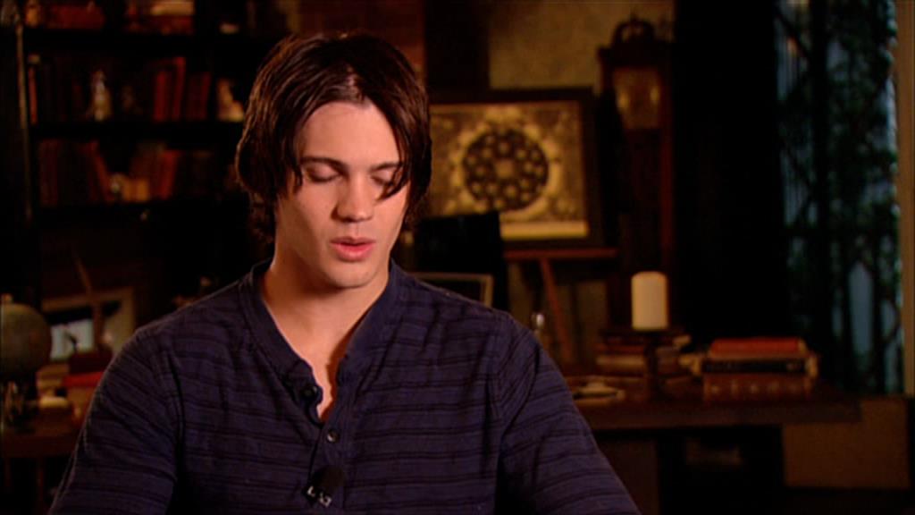 VampireDiariesWorld-dot-org_TVD-S1-SpecialFeatures_ANewBreedOfVampires_Captures00094.jpg VampireDiariesWorld-dot-org_TVD-S1-SpecialFeatures_ANewBreedOfVampires_Captures00094.jpg