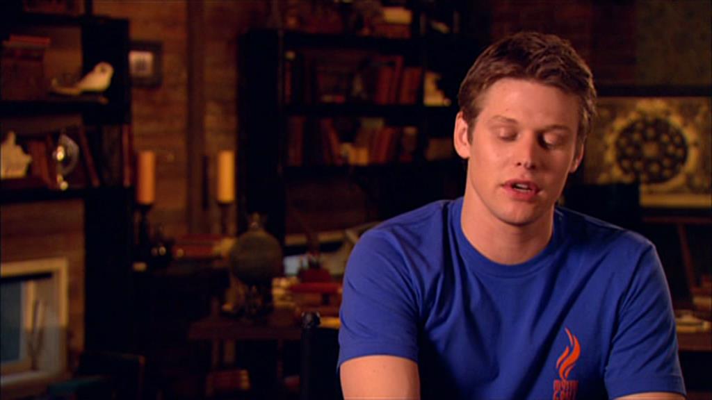 VampireDiariesWorld-dot-org_TVD-S1-SpecialFeatures_ANewBreedOfVampires_Captures00207.jpg