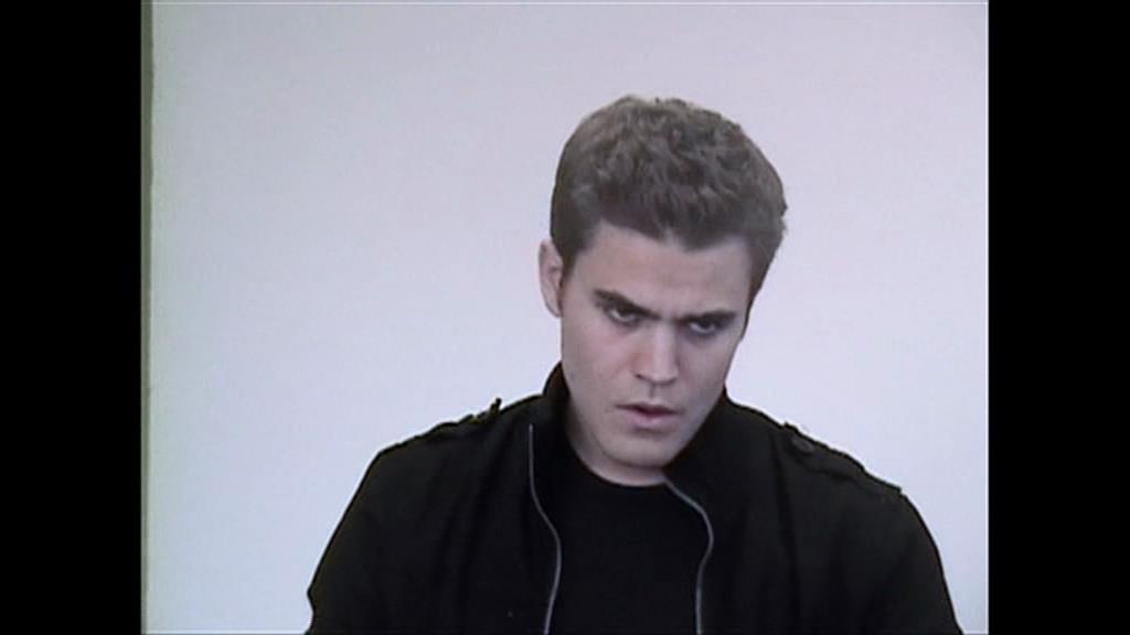 VampireDiariesWorld-dot-org_TVD-S1-SpecialFeatures_ANewBreedOfVampires_Captures00745.jpg