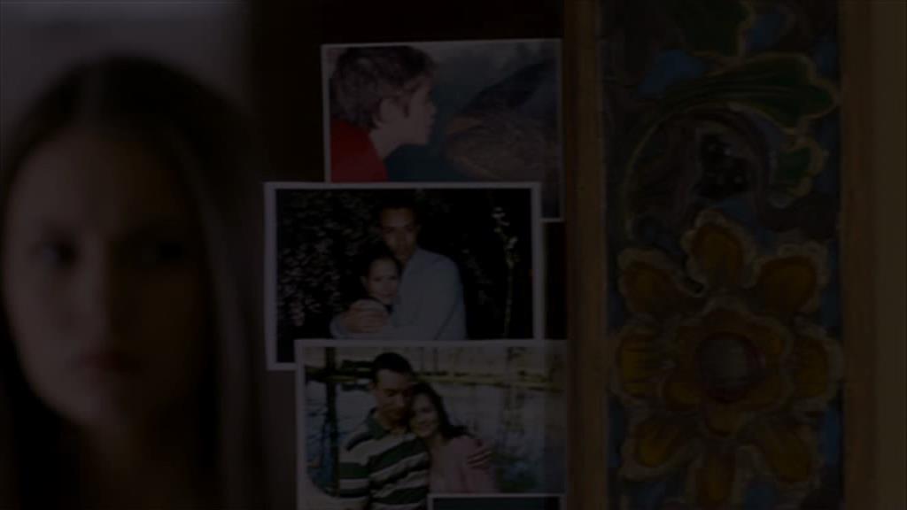 VampireDiariesWorld-dot-org_TVD-S1-SpecialFeatures_IntoMysticFalls_Captures00010.jpg