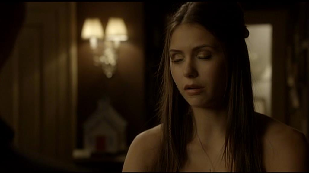VampireDiariesWorld-dot-org_TVD-S1-SpecialFeatures_SecondBite_Captures00075.jpg VampireDiariesWorld-dot-org_TVD-S1-SpecialFeatures_SecondBite_Captures00075.jpg