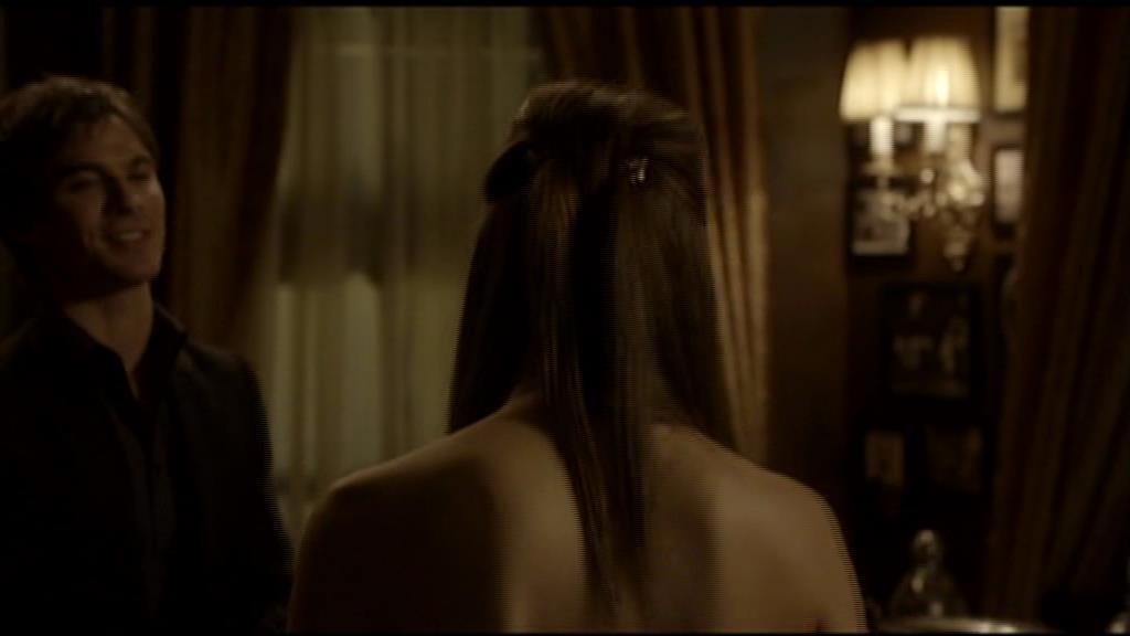 VampireDiariesWorld-dot-org_TVD-S1-SpecialFeatures_SecondBite_Captures00087.jpg VampireDiariesWorld-dot-org_TVD-S1-SpecialFeatures_SecondBite_Captures00087.jpg