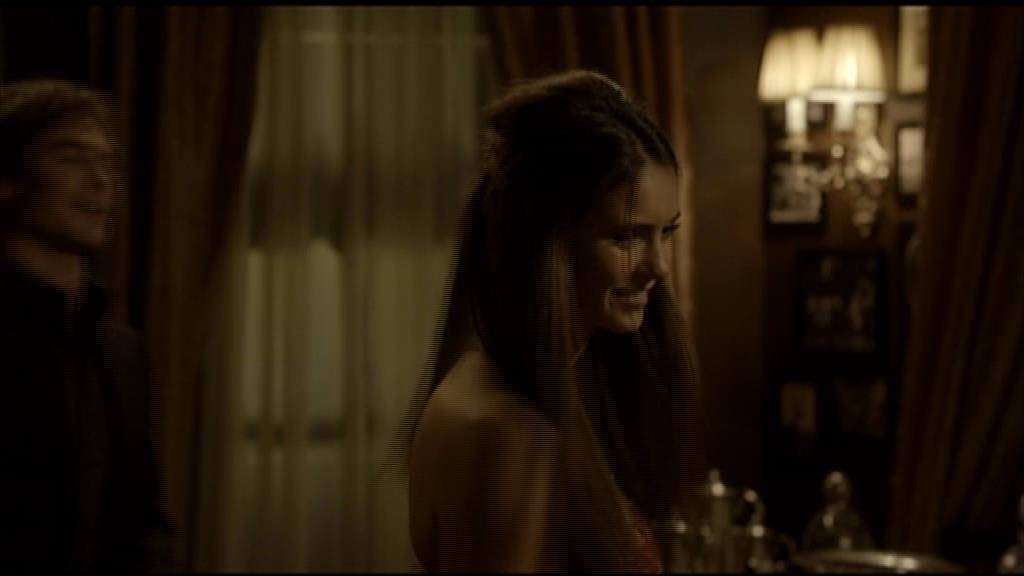 VampireDiariesWorld-dot-org_TVD-S1-SpecialFeatures_SecondBite_Captures00088.jpg VampireDiariesWorld-dot-org_TVD-S1-SpecialFeatures_SecondBite_Captures00088.jpg