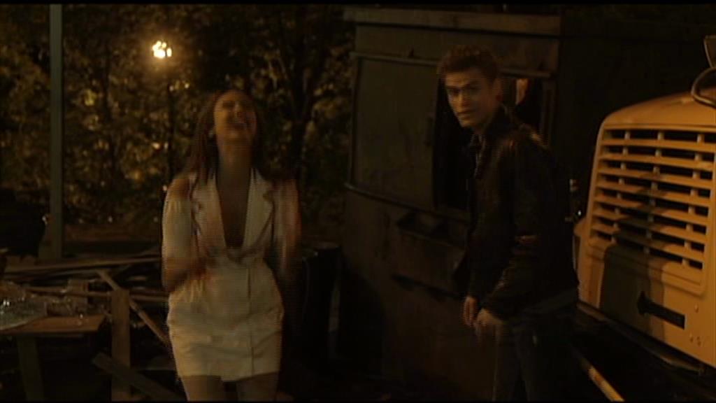VampireDiariesWorld-dot-org_TVD-S1-SpecialFeatures_SecondBite_Captures00317.jpg VampireDiariesWorld-dot-org_TVD-S1-SpecialFeatures_SecondBite_Captures00317.jpg