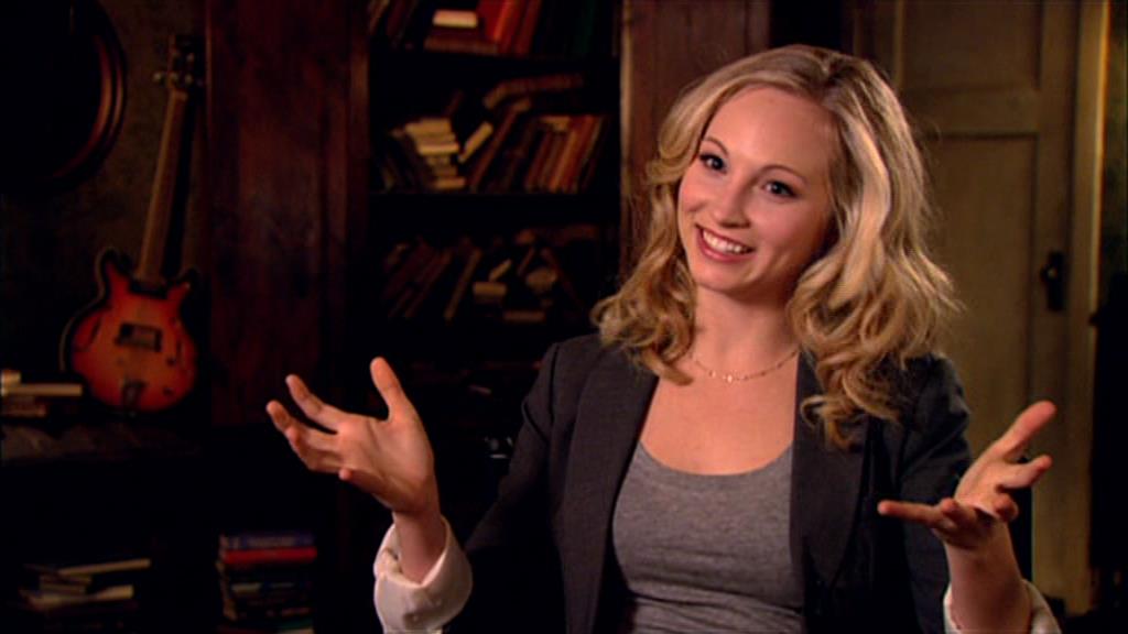 VampireDiariesWorld-dot-org_TVD-S1-SpecialFeatures_Vampires101_Captures00359.jpg