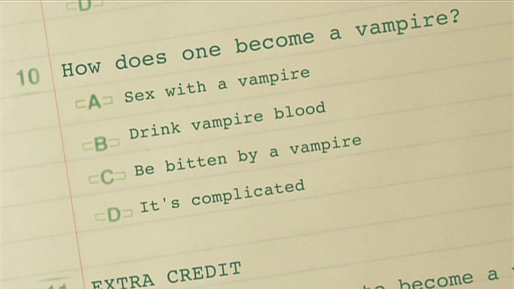 VampireDiariesWorld-dot-org_TVD-S1-SpecialFeatures_Vampires101_Captures00361.jpg