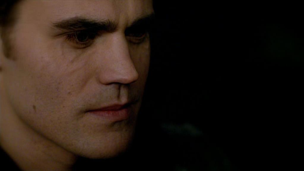 VampireDiariesWorld-dot-org_TVD-S1-SpecialFeatures_WhenVampireDontSuck_Captures00020.jpg VampireDiariesWorld-dot-org_TVD-S1-SpecialFeatures_WhenVampireDontSuck_Captures00020.jpg